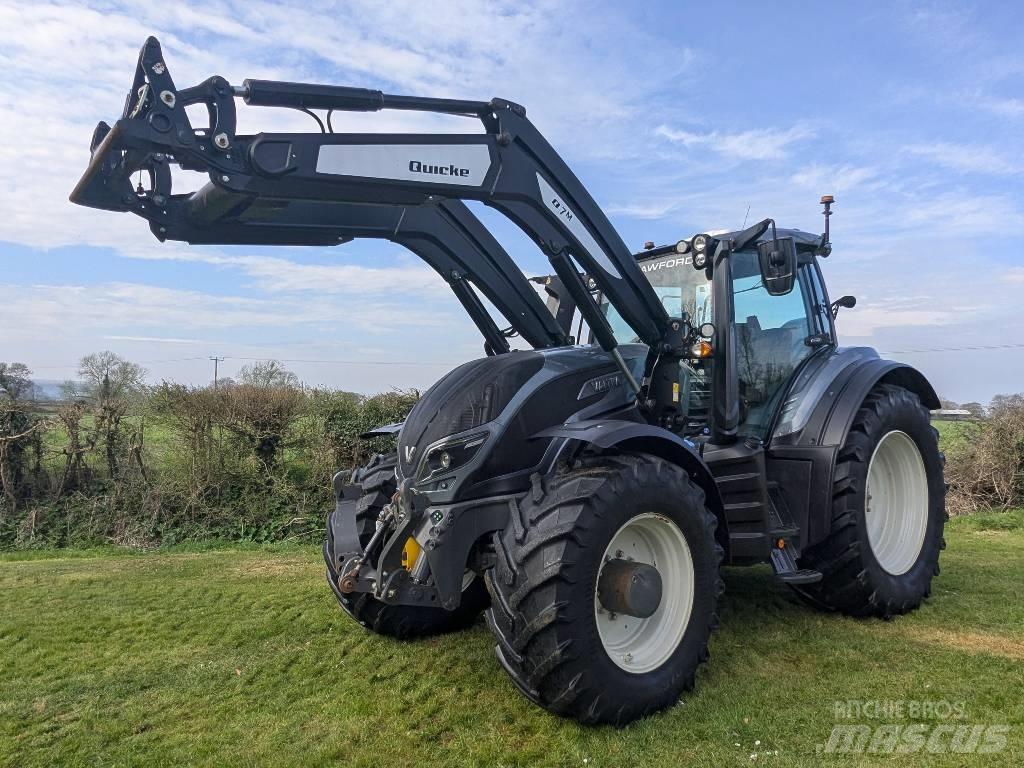 Valtra T 254 Tractoare