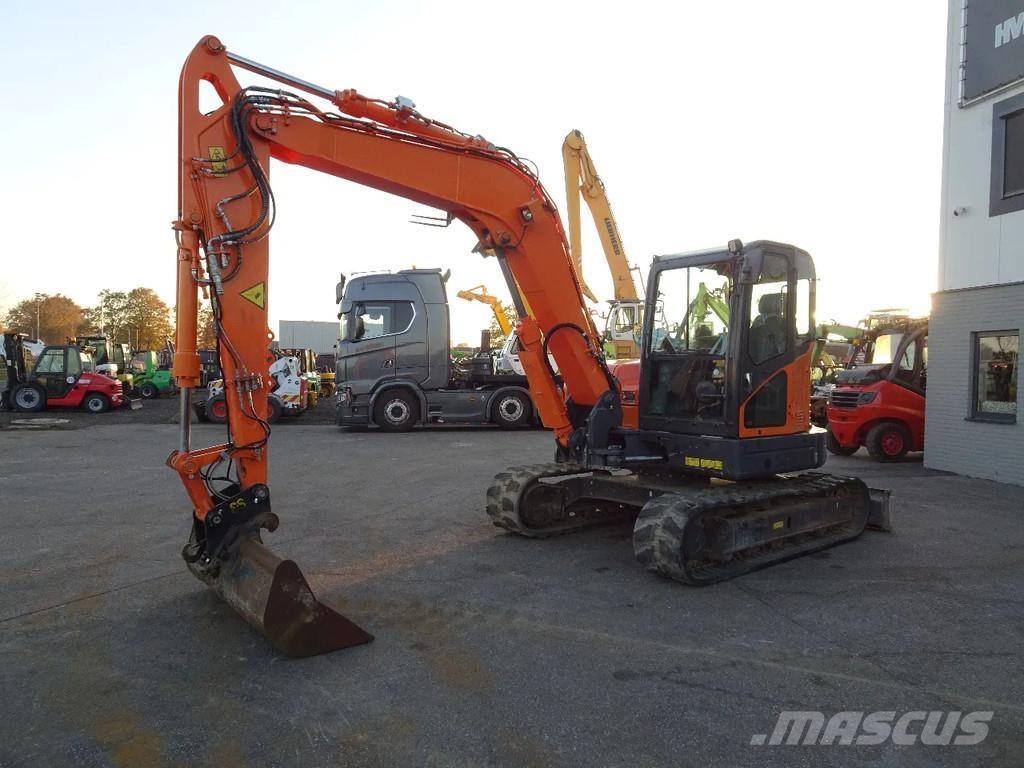 Doosan DX85R-3 Excavatoare pe șenile

