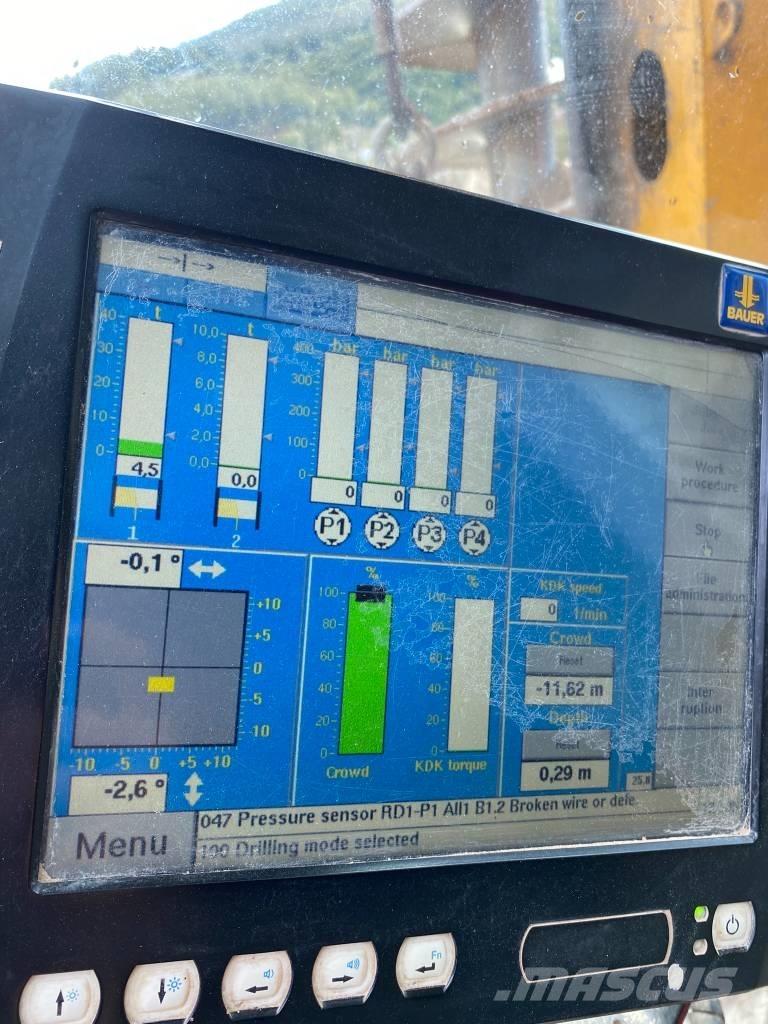 Bauer BG 24 H Burghiu greu