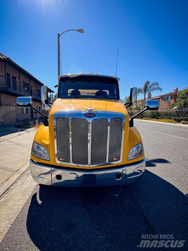 Peterbilt 579 Autobasculanta