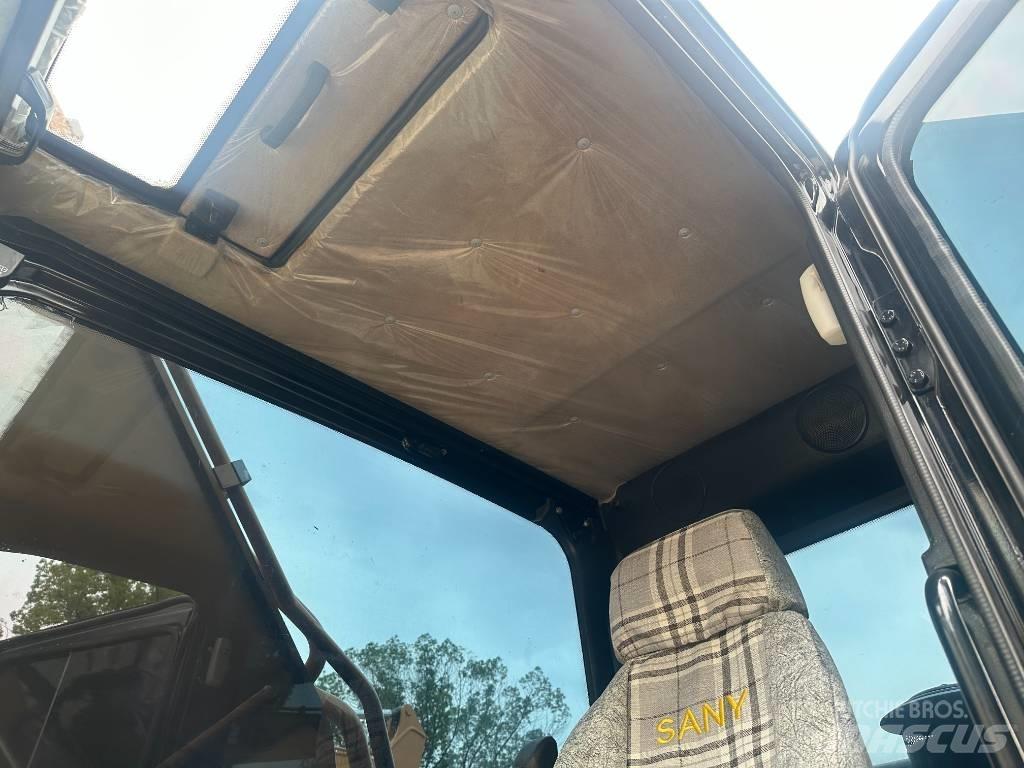 Sany 215 Excavatoare pe șenile
