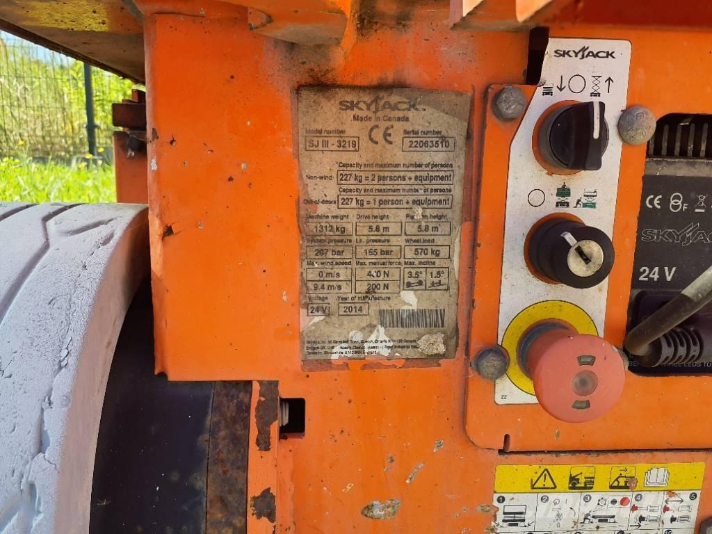 SkyJack SJ III 3219 Platforme foarfeca