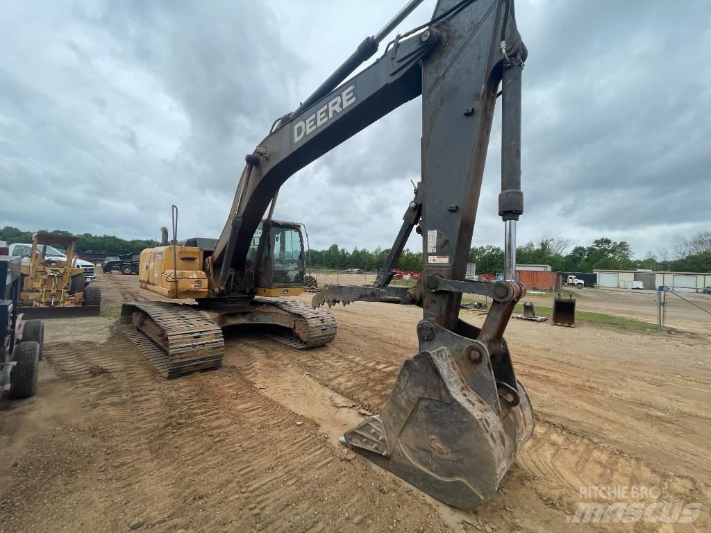 DEERE 250G LC Excavatoare pe șenile
