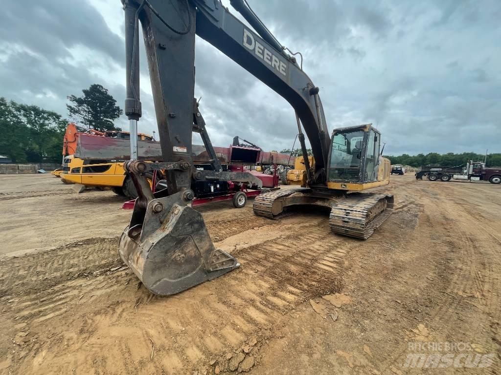 DEERE 250G LC Excavatoare pe șenile

