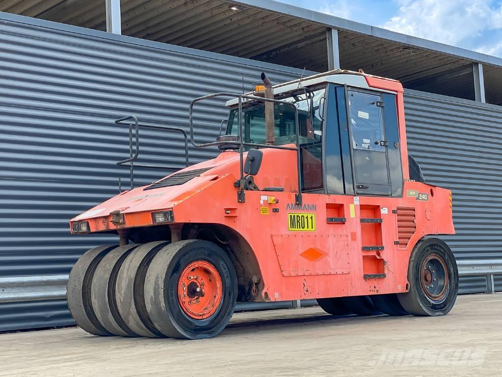 Ammann AP 240 Cilindri compactori cu roti