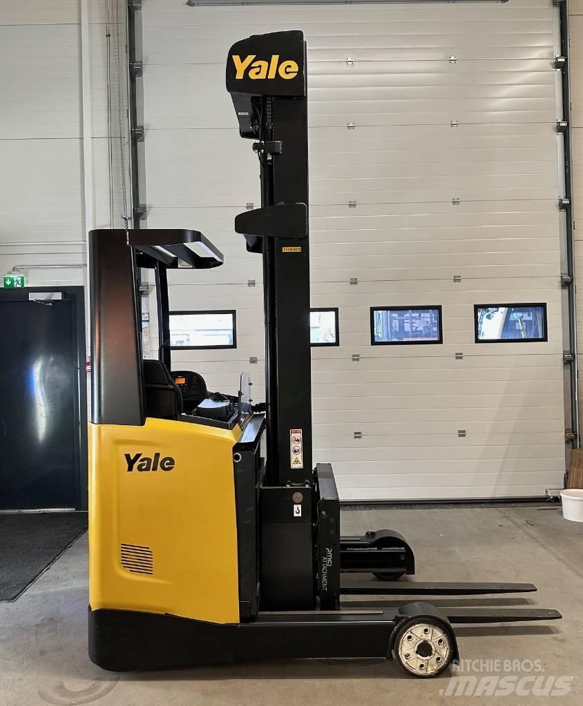 Yale MR 16 Stivuitor cu catarg retractabil