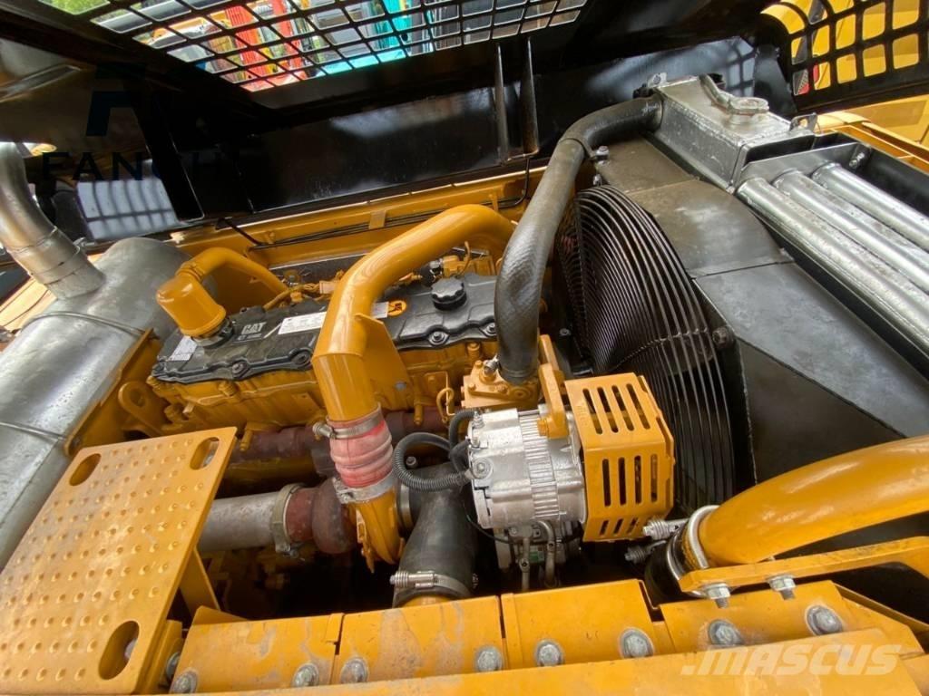 CAT 325D2L Excavatoare pe șenile
