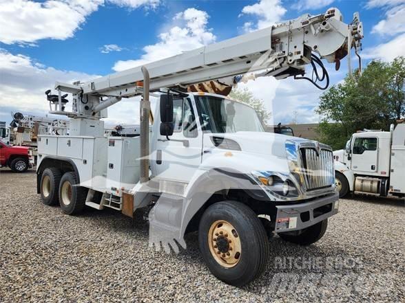 Altec D3060BTR Platforme aeriene montate pe camion