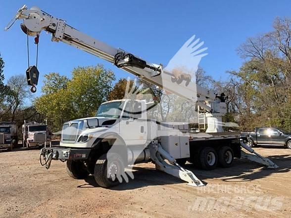Altec DT80 Platforme aeriene montate pe camion
