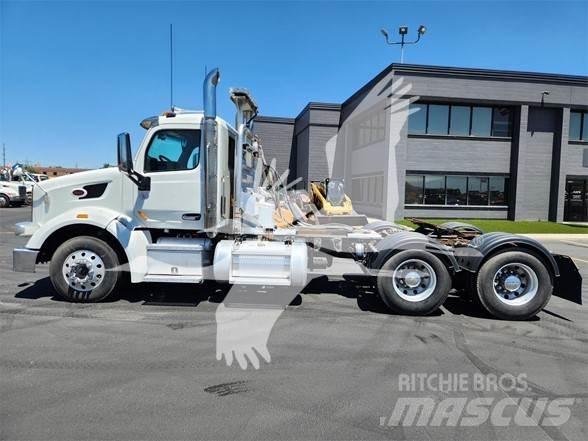 Peterbilt 567 Autotractoare