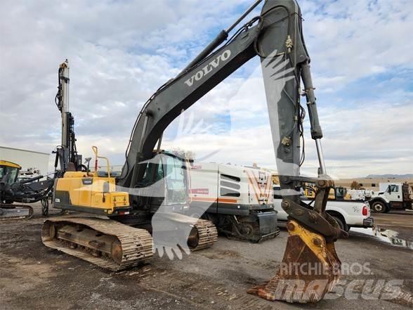Volvo EC220DL Excavatoare pe șenile
