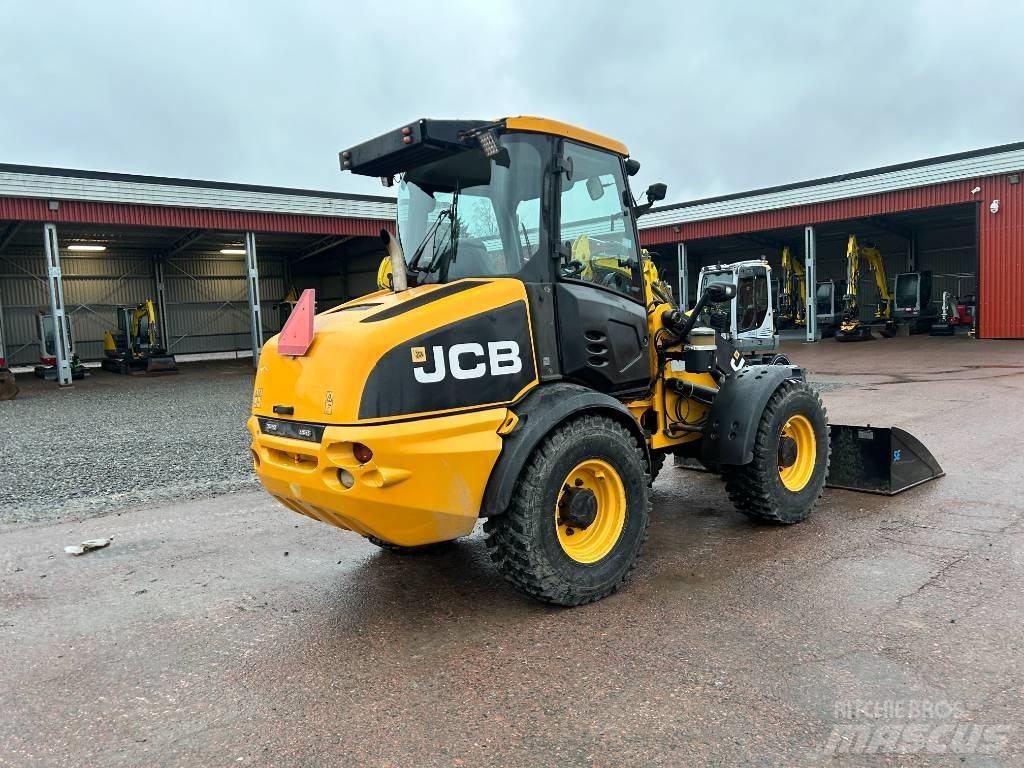 JCB 409 Incarcator pe pneuri