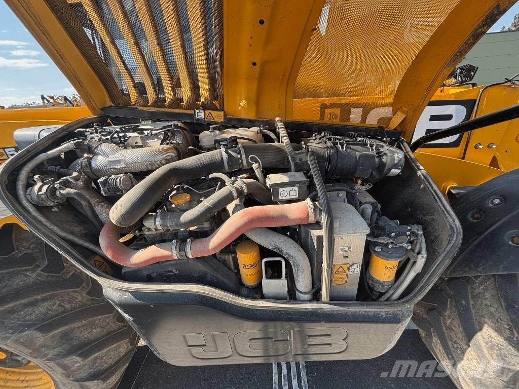 JCB 542-70 Manipulatoare agricole