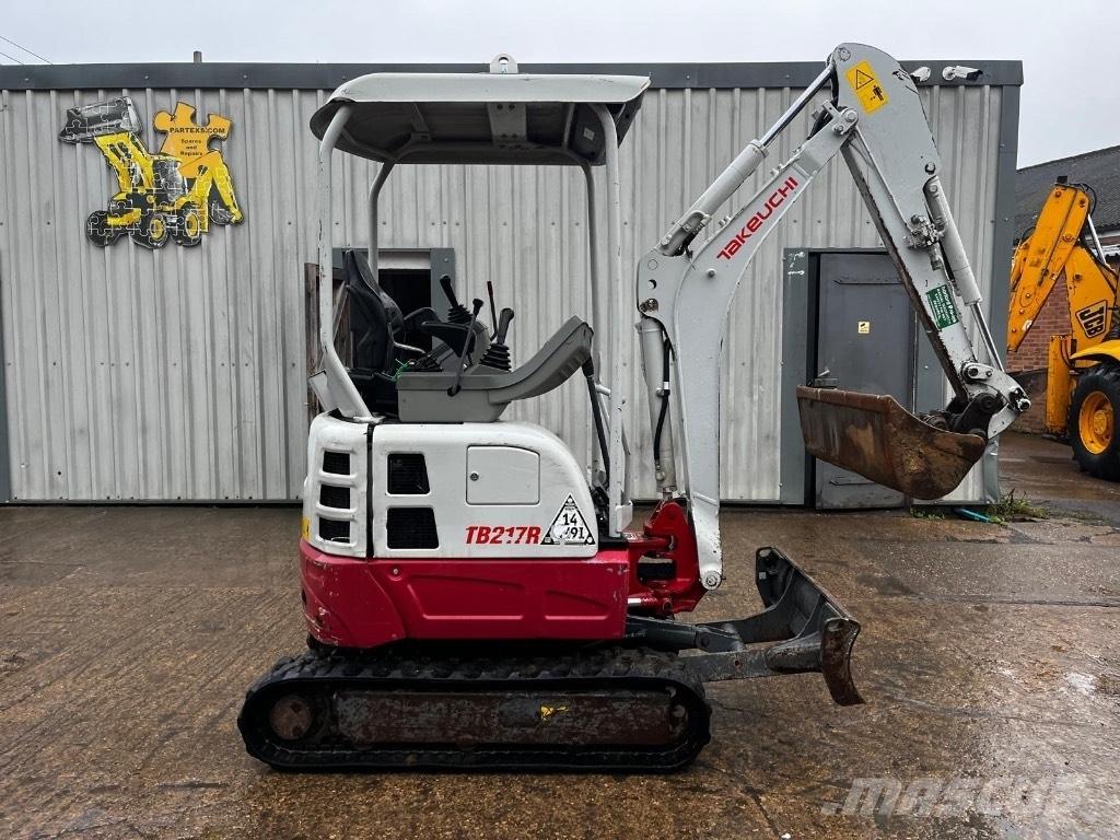 Takeuchi TB 217 R Mini excavatoare < 7t