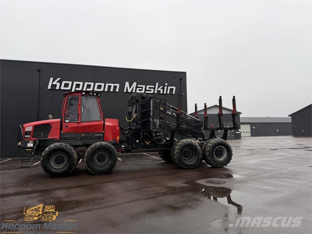 Komatsu 895 Transportoare