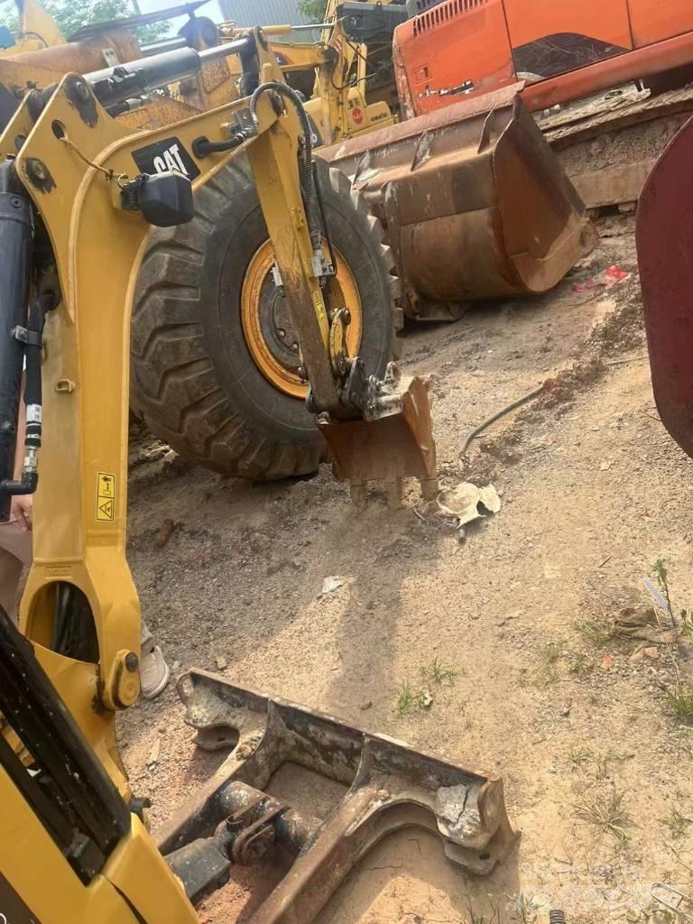 CAT 301.7 Mini excavatoare < 7t