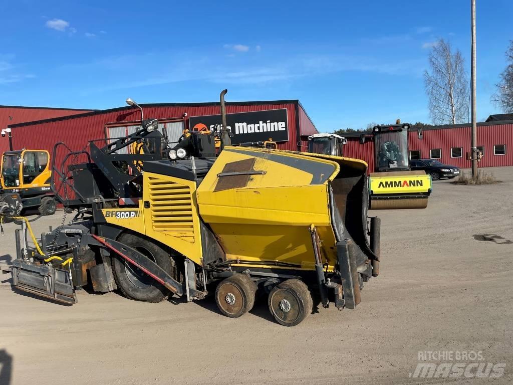 Bomag BF 300 P Pavatoare asfalt