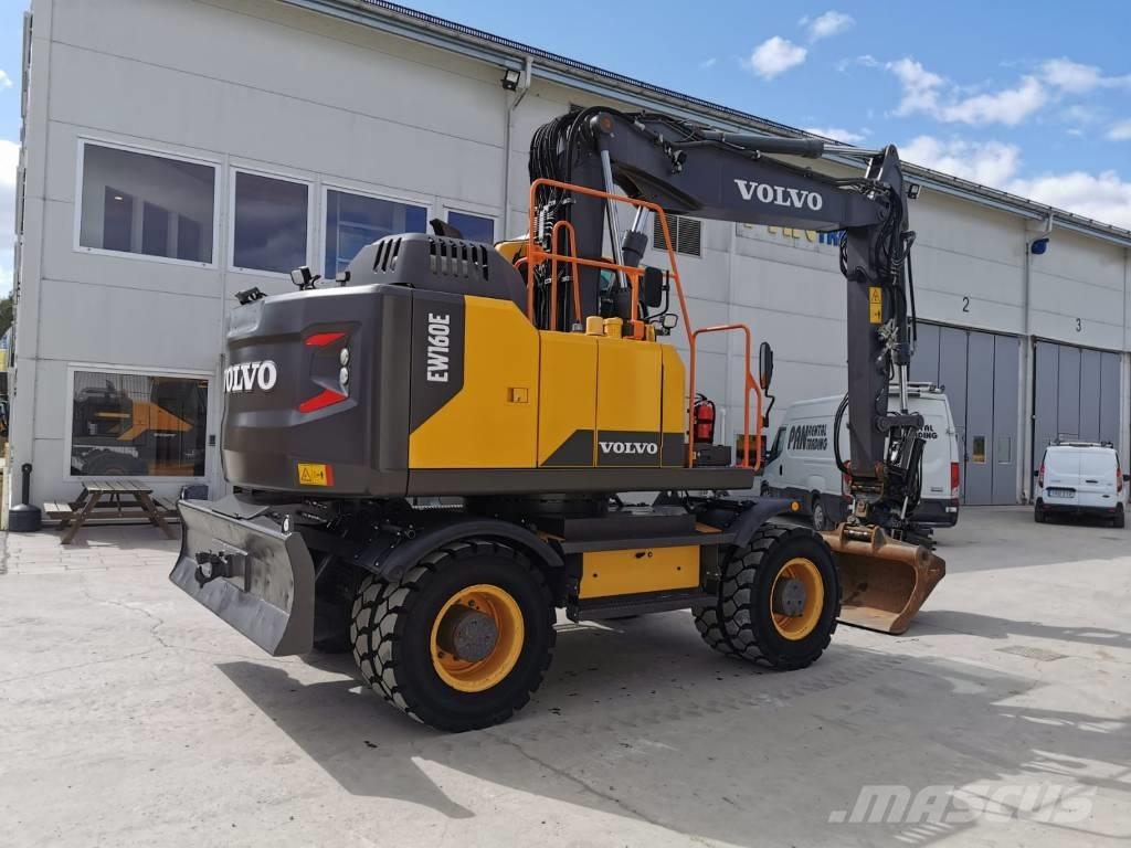 Volvo EW160E Excavatoare cu roti