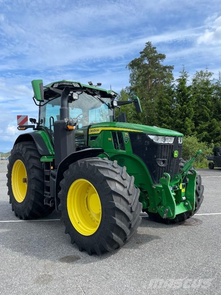 John Deere 7R 310 Tractoare