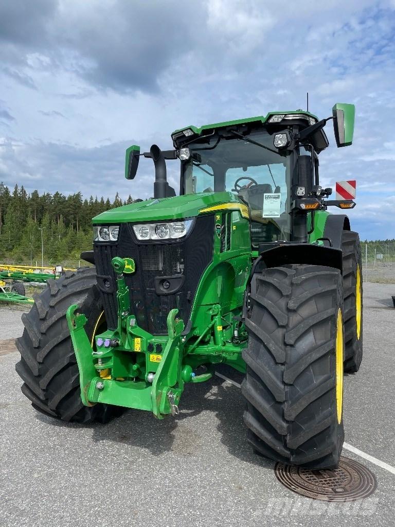 John Deere 7R 310 Tractoare