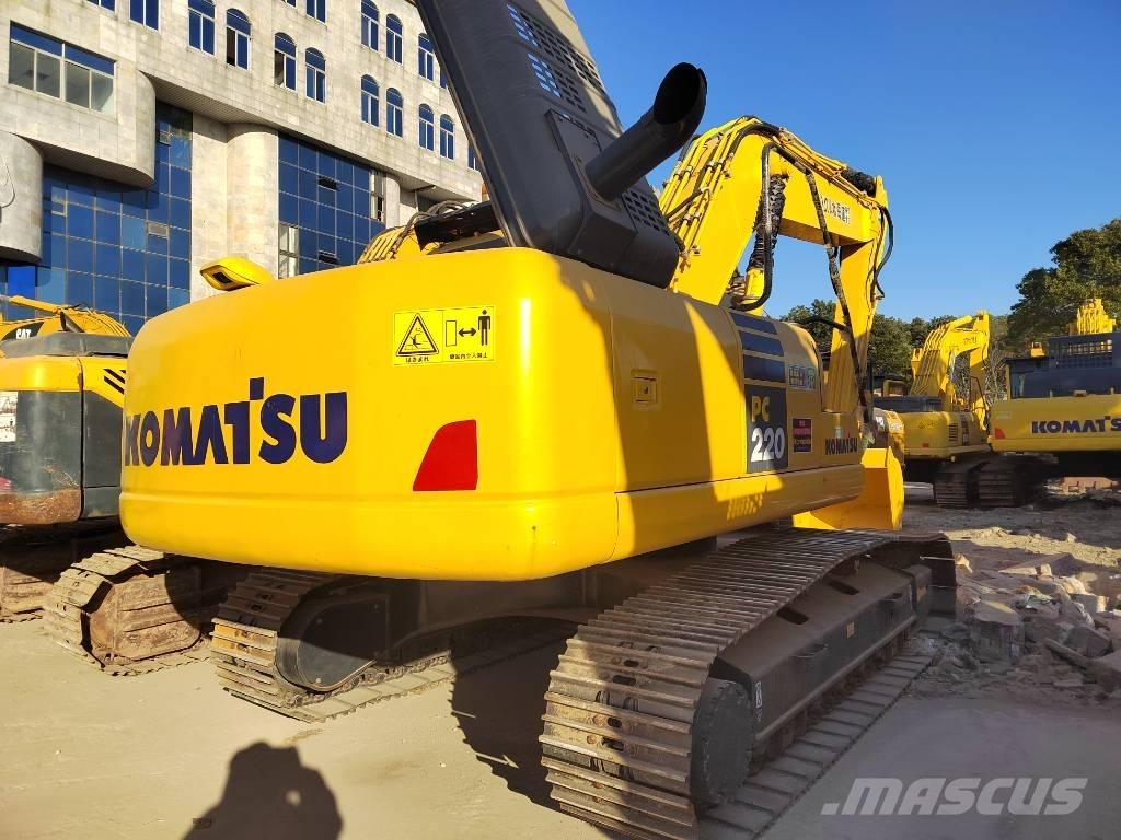Komatsu PC 220-7 Excavatoare pe șenile
