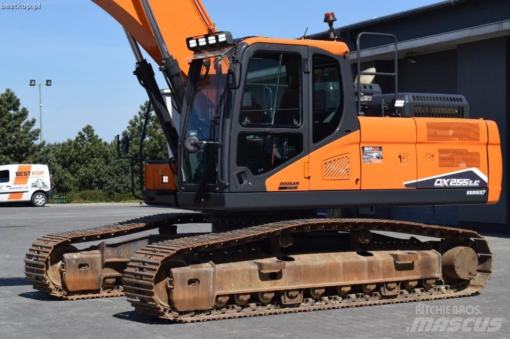 Doosan DX 255 LC-7 Excavatoare pe șenile
