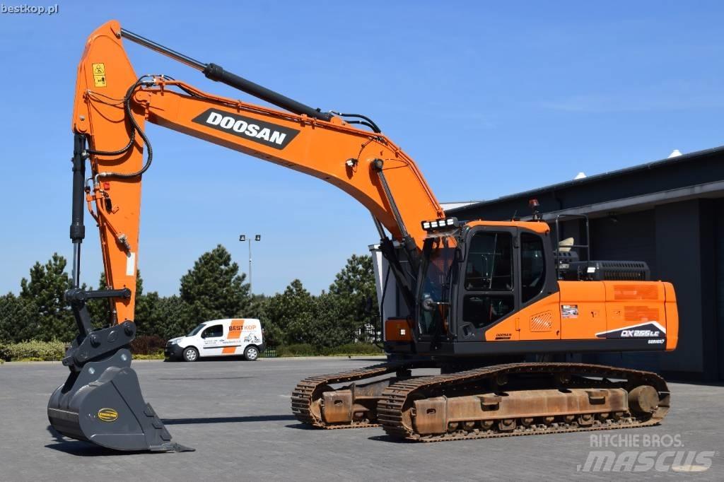 Doosan DX 255 LC-7 Excavatoare pe șenile
