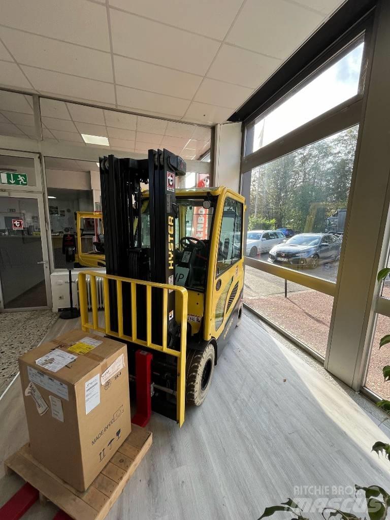 Hyster J3.5XN Stivuitor electric