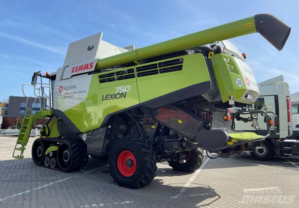 CLAAS Lexion 750 TT Combine de secerat