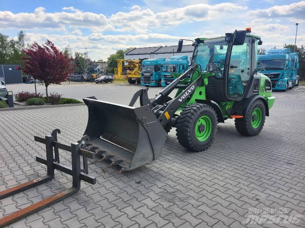Volvo JL20H ELECTRIC Incarcator pe pneuri
