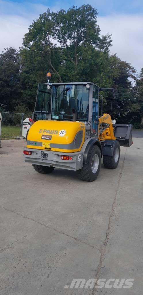 Paus SL 9075 Incarcator pe pneuri