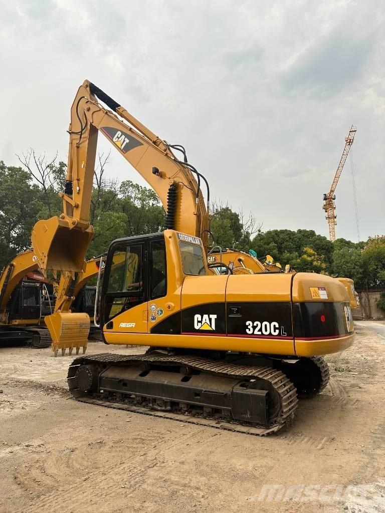 CAT 320C Excavatoare pe șenile
