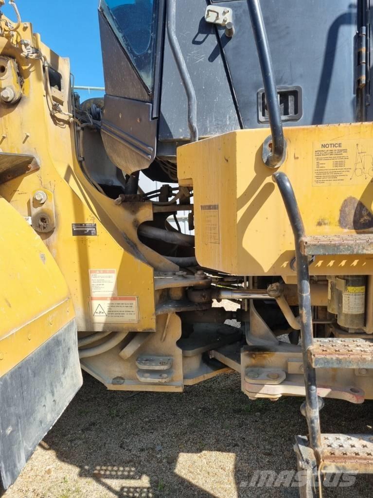 CAT 966 G II Incarcator pe pneuri