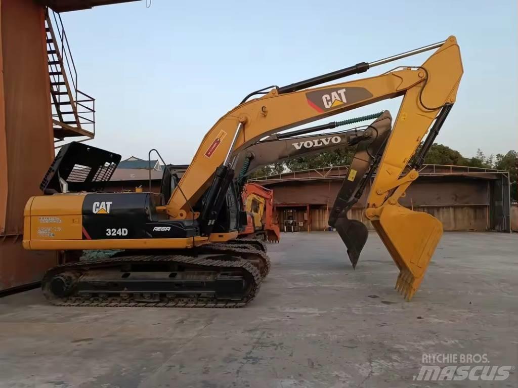 CAT 324 D Excavatoare pe șenile
