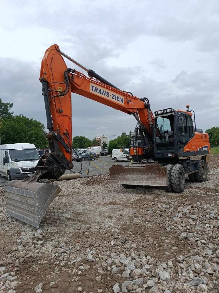 Doosan DX 190 W-5 Excavatoare cu roti