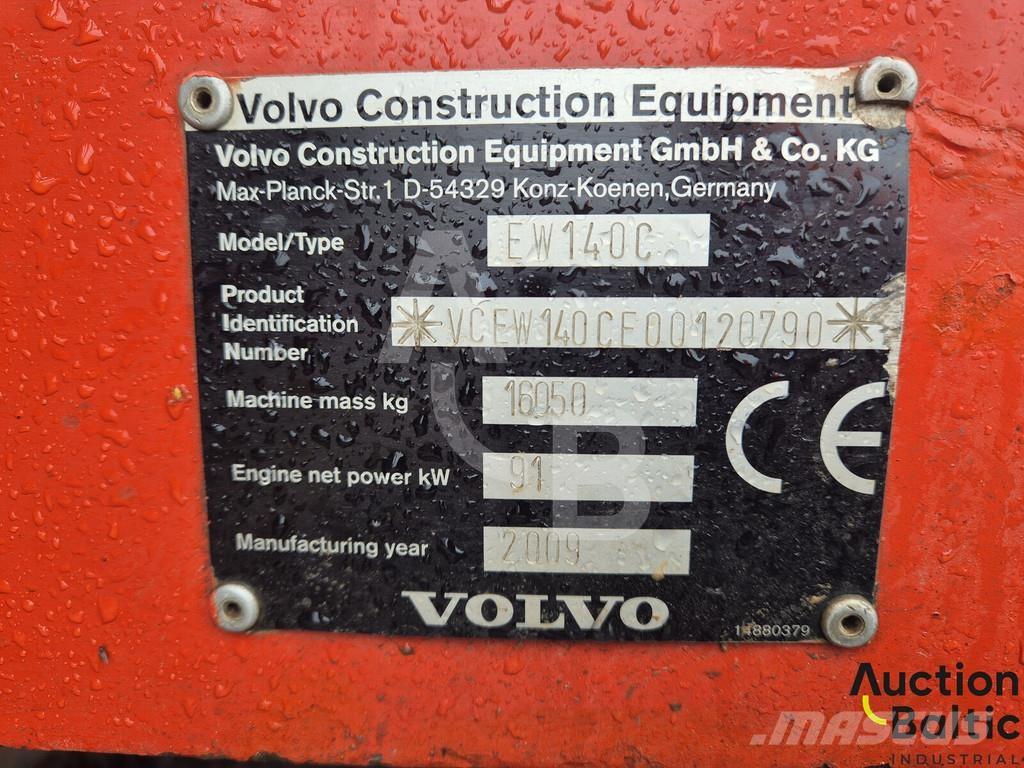 Volvo EW 140 C Excavatoare cu roti