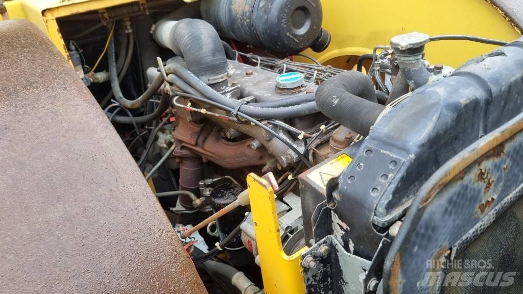 Dynapac CS14, Vält Cilindri compactori dubli
