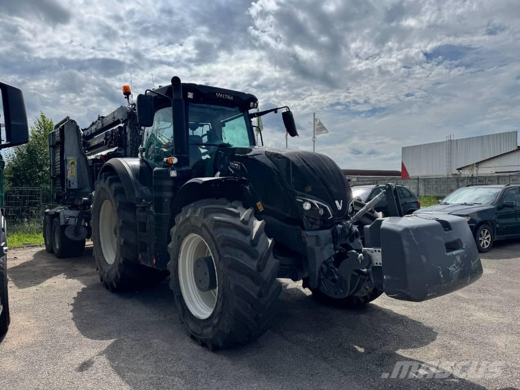 Valtra S 374 Tractoare