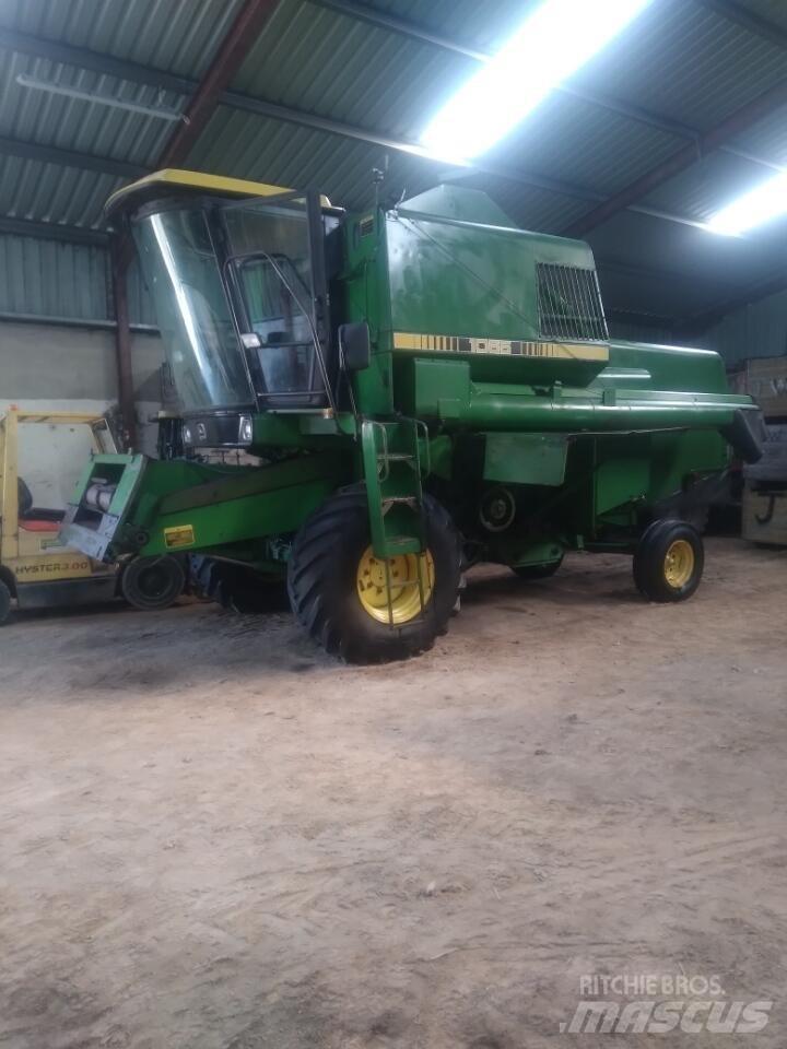 John Deere 1065 Combine de secerat