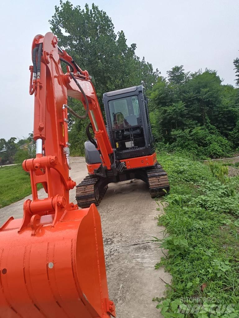 Hitachi ZX50U Mini excavatoare < 7t
