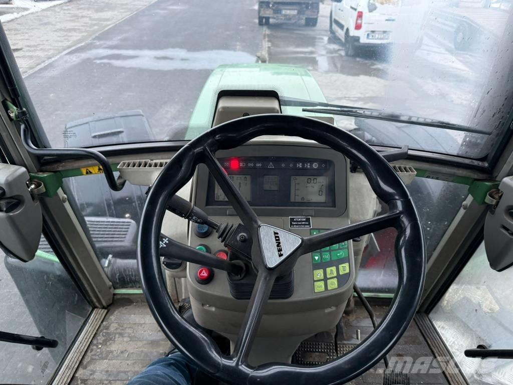 Fendt 820 Vario TMS Tractoare
