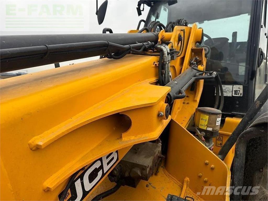 JCB tm 420 Manipulatoare agricole