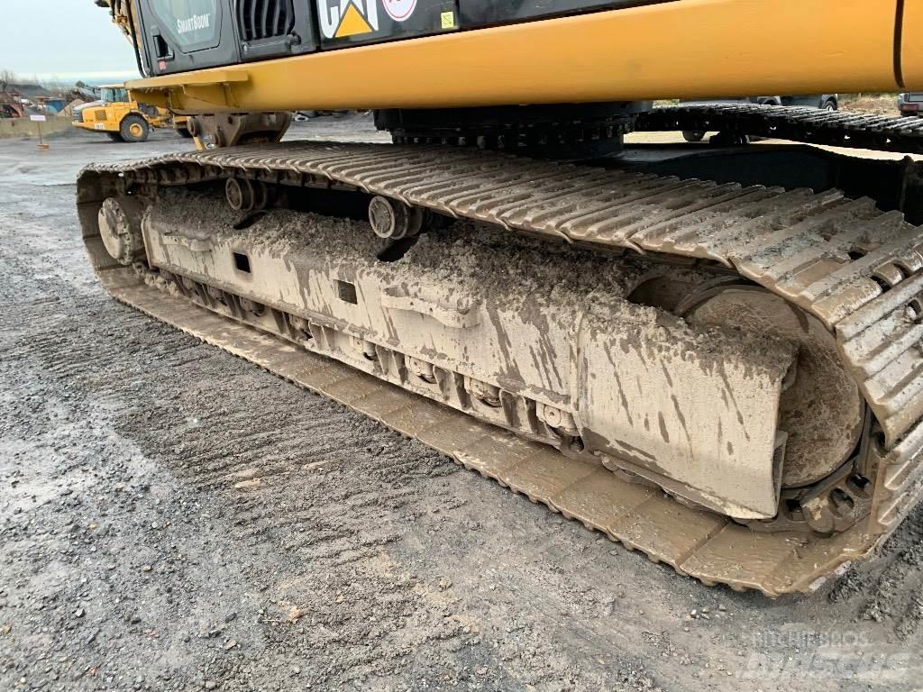 CAT 329 D Excavatoare pe șenile

