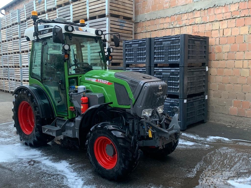 Fendt 211 Tractoare