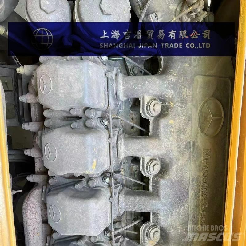 Sany STC 1000 Macara pentru orice teren