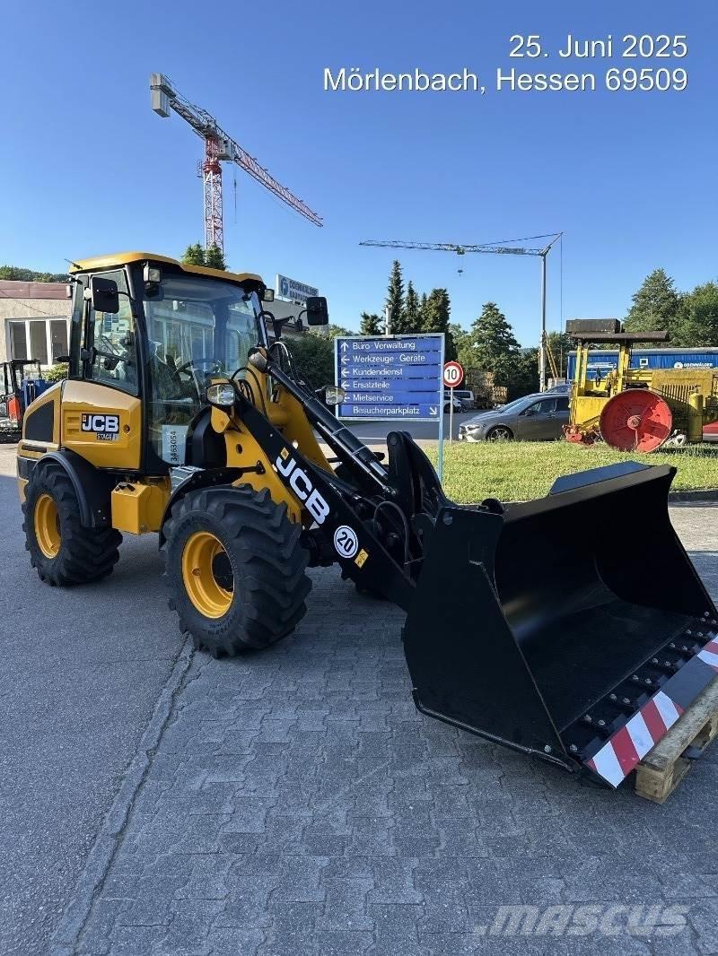 JCB 407 Incarcator pe pneuri