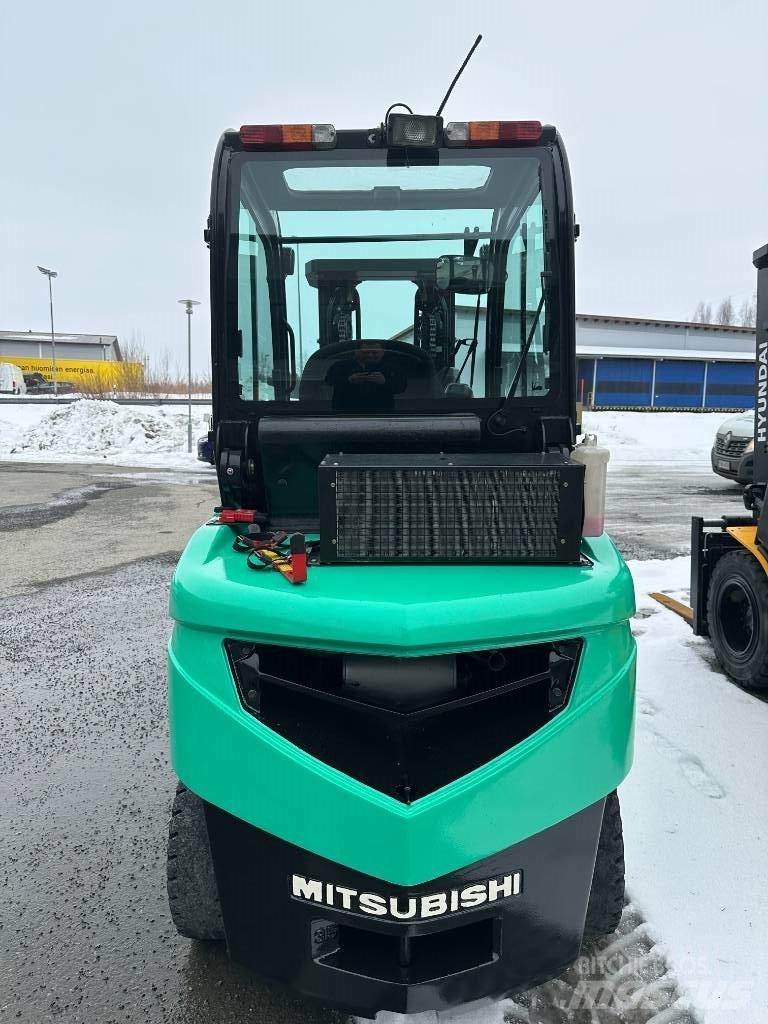 Mitsubishi FD 35 N Stivuitor diesel