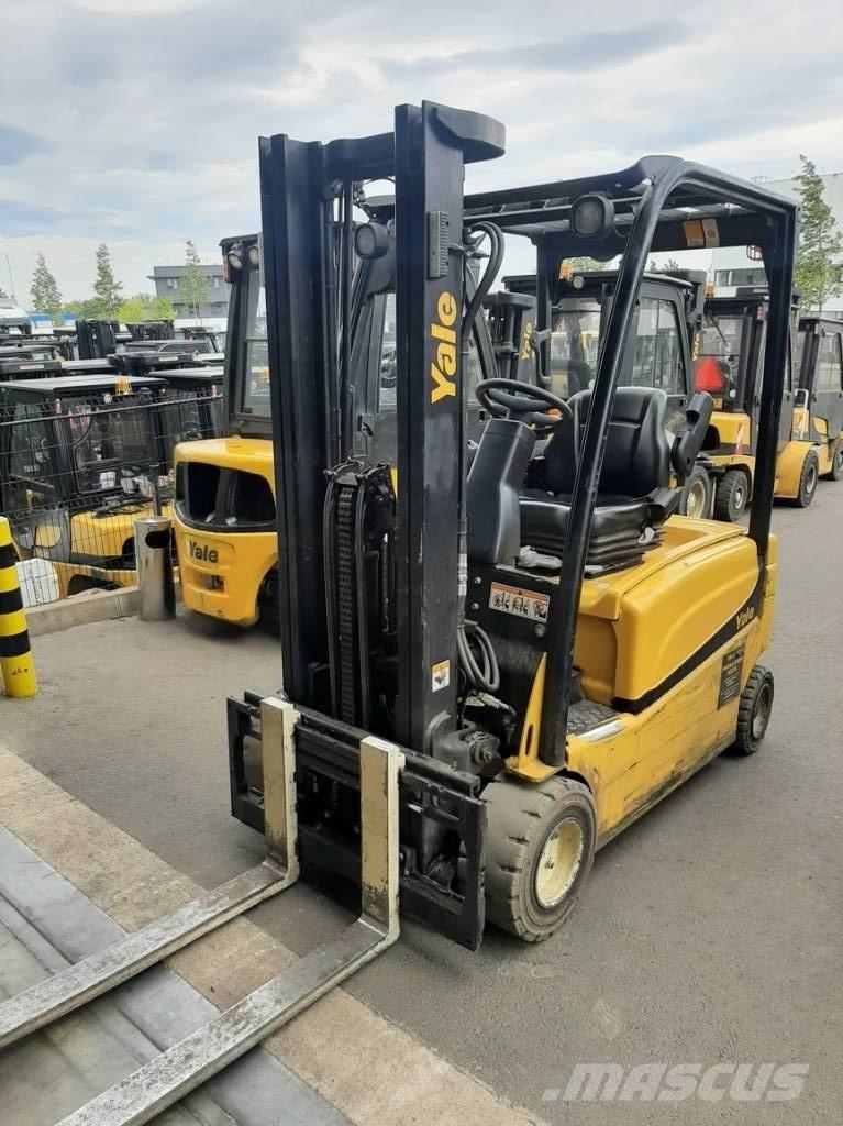 Yale ERP20VF LWB Stivuitor electric