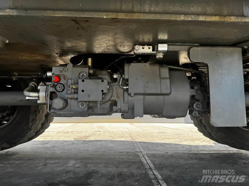 Liebherr LH 30 M Paleta de manipulare