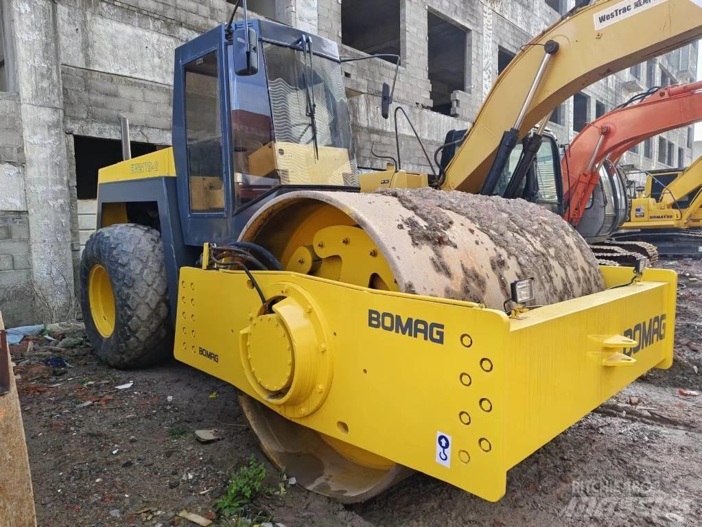 Bomag BW 217 D-2 Compactoare monocilindrice